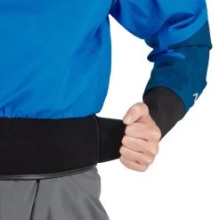 NRS Trockenjacke Flux -Werner Paddles Geschaft NRS Flux Drytop Paddeljacke Trockenjacke 22515 06 Blue Model Waist 062822 25626 1280x1280 1280x1280