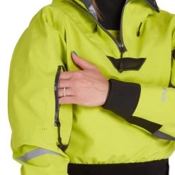 NRS Orion Damen Tourenjacke -Werner Paddles Geschaft NRS Orion Women Paddling Jacket Tourenjacke Damen 20023 01 Lime Model ArmPocket 080122 24788 1280x1280 1280x1280